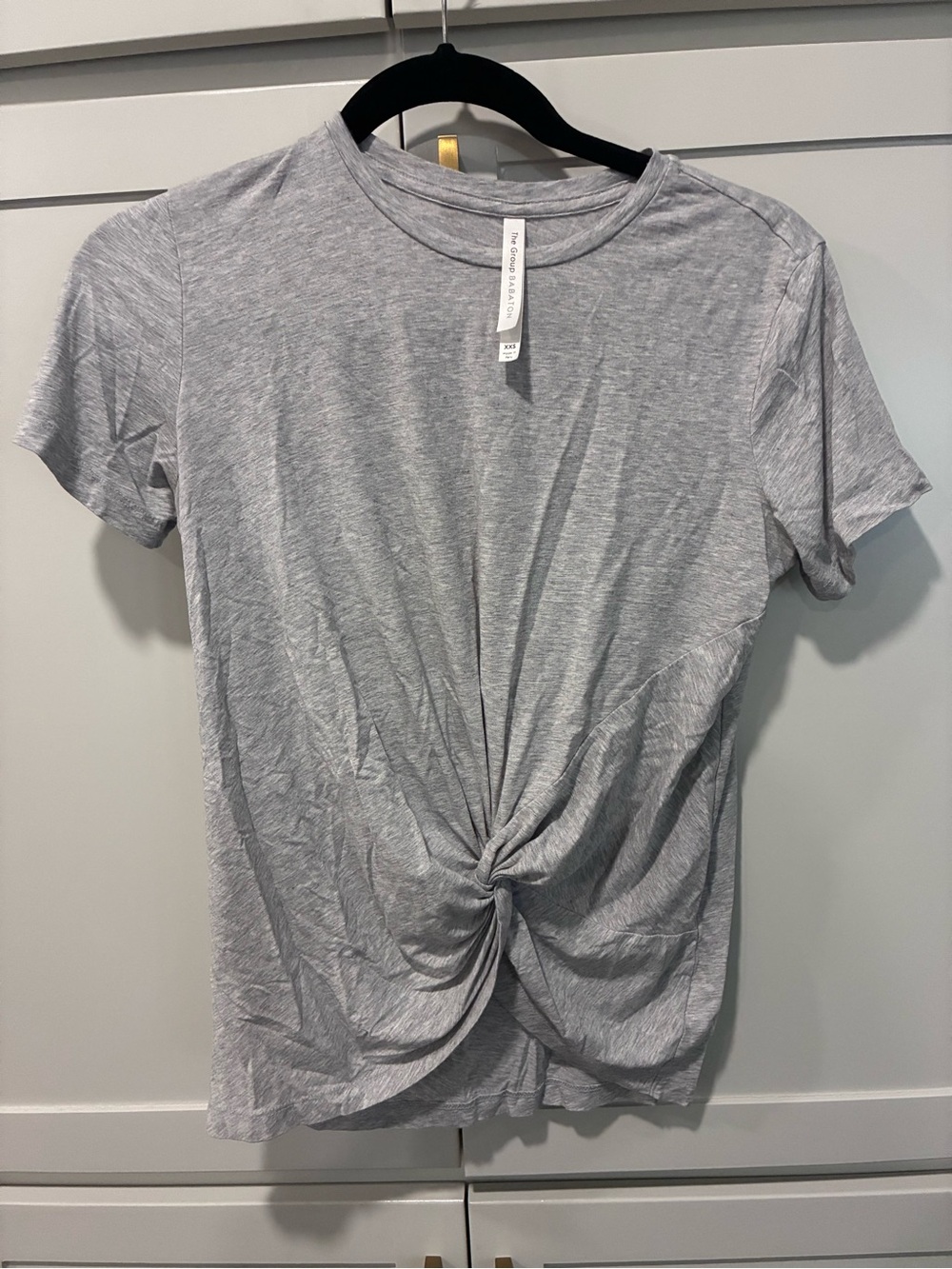Aritzia The Group Babaton Twist-Front Crewneck Tee in Heather Gray